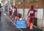 Operazione muri puliti a viale Marconi