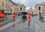Esequie Benedetto XVI: in campo 100 operatori e 30 mezzi con servizi potenziati, già ripulite le strade coinvolte