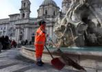 Piazza Navona: presidi fissi, spazzamento mirato e raccolta differenziata presso gli stand della “Festa della Befana”